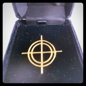 A.G.A. Correa & Son Center of Effort Pendant